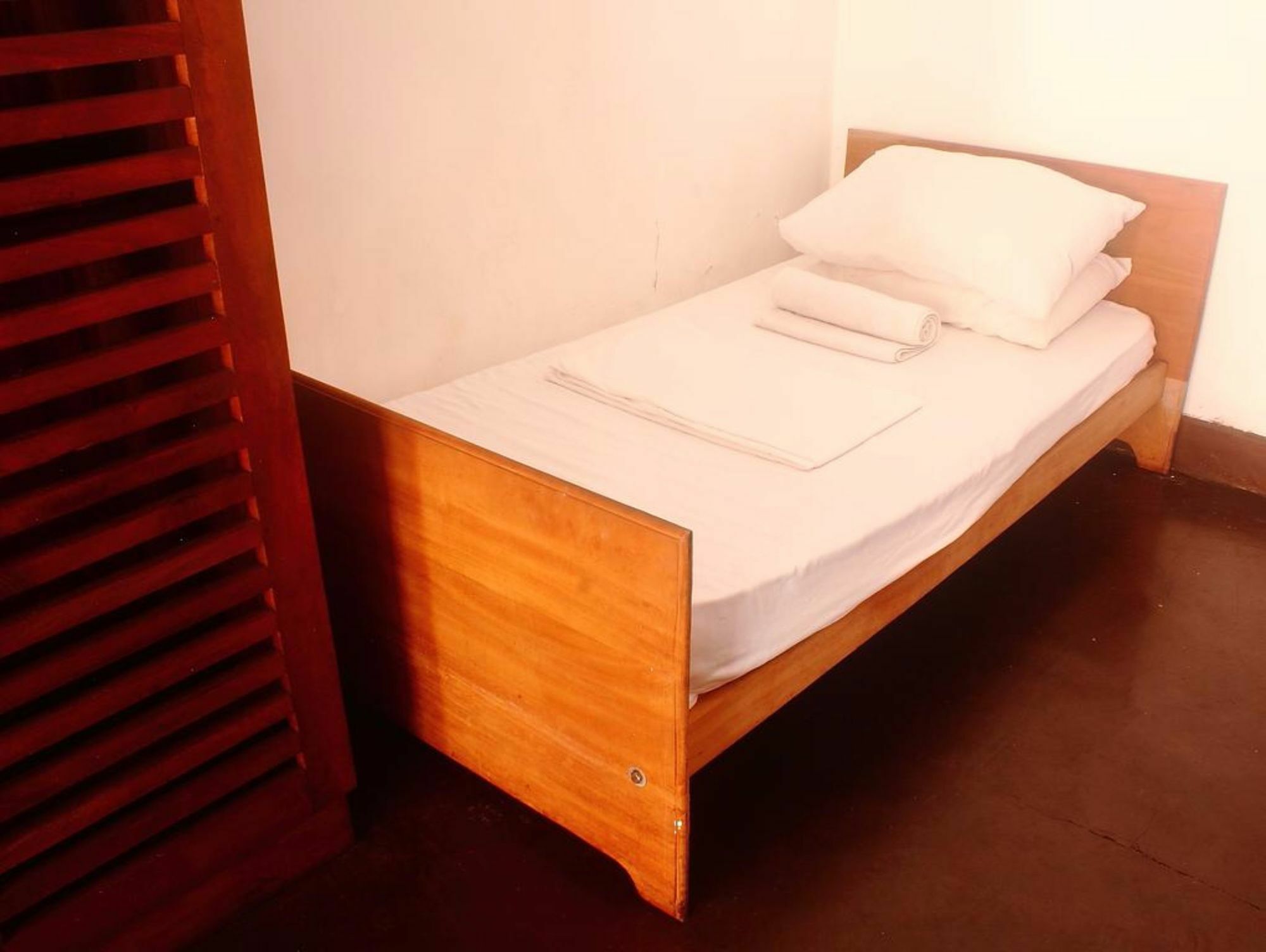 Hotel 256 Townhouse Rest à Kandy Extérieur photo